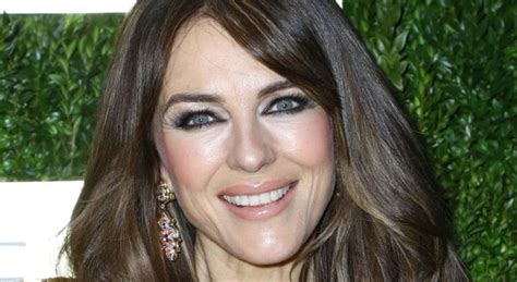 liz hurley nue|Sexy: à 55 ans, Liz Hurley pose seins nus dans la neige